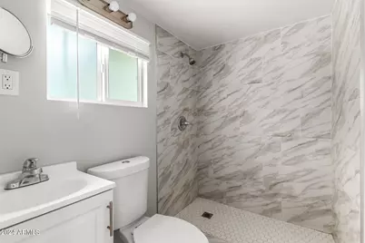 3027 N 37th Street #6, Phoenix, AZ 85018 - Photo 5