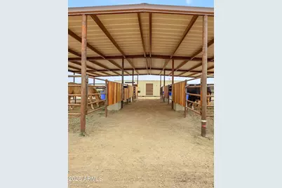 Xxc1 N 529th Avenue #10, Aguila, AZ 85320 - Photo 15