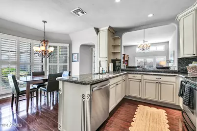 8889 E Meadow Hill Drive, Scottsdale, AZ 85260 - Photo 13