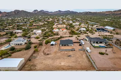1427 E Whiteley Street, Apache Junction, AZ 85119 - Photo 49