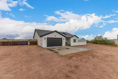 1427 E Whiteley Street, Apache Junction, AZ 85119 - Photo 5