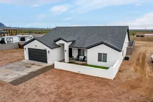 1427 E Whiteley St, Apache Junction, AZ 85119 - Photo 33