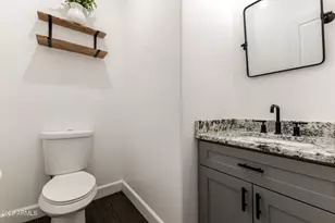 1427 E Whiteley St, Apache Junction, AZ 85119 - Photo 13