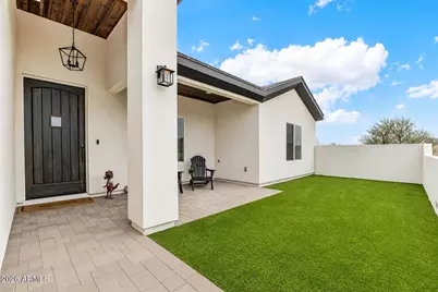 1427 E Whiteley Street, Apache Junction, AZ 85119 - Photo 9