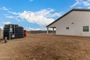 1427 E Whiteley St, Apache Junction, AZ 85119 - Photo 25