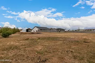 1427 E Whiteley St, Apache Junction, AZ 85119 - Photo 37