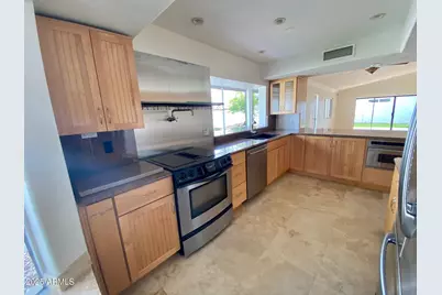 7621 E Via De Lindo Street, Scottsdale, AZ 85258 - Photo 9