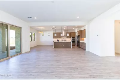 7550 W Gelding Drive, Peoria, AZ 85381 - Photo 13