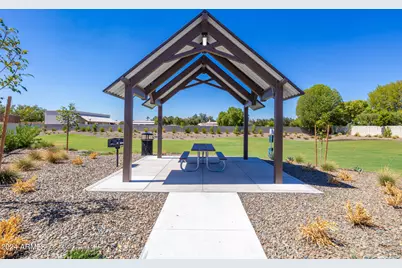 7550 W Gelding Drive, Peoria, AZ 85381 - Photo 43