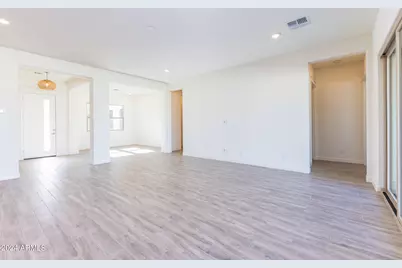 7550 W Gelding Drive, Peoria, AZ 85381 - Photo 13