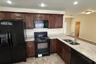 20025 N 18th Dr, Phoenix, AZ 85027 - Photo 5