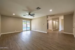 323 North Hunt Dr E, Mesa, AZ 85203 - Photo 11