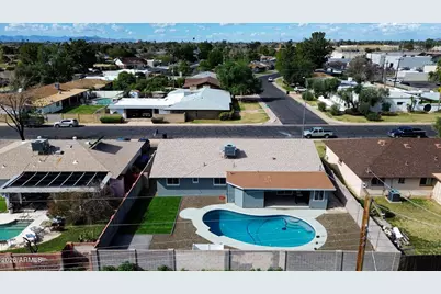 323 N Hunt Drive E, Mesa, AZ 85203 - Photo 33