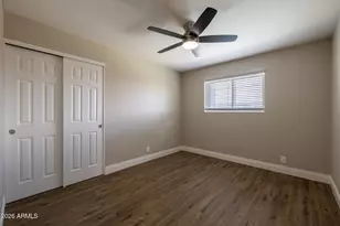 323 North Hunt Dr E, Mesa, AZ 85203 - Photo 25