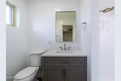 323 N Hunt Drive E, Mesa, AZ 85203 - Photo 21