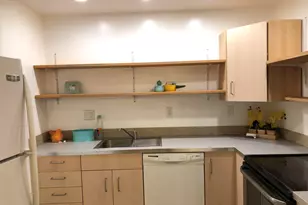 2015 S Granada Dr, Tempe, AZ 85282 - Photo 3