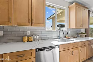 24063 W Pueblo Ave, Buckeye, AZ 85326 - Photo 9