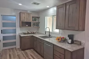 14233 N 60th Ave, Glendale, AZ 85306 - Photo 3