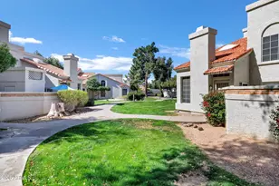 1717 E Union Hills Dr, Phoenix, AZ 85024 - Photo 31