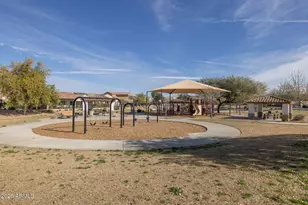 14233 S 179th Ave, Goodyear, AZ 85338 - Photo 37