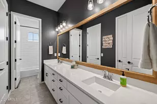 14233 S 179th Ave, Goodyear, AZ 85338 - Photo 9