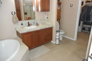 22129 W Dixileta Dr, Wittmann, AZ 85361 - Photo 17