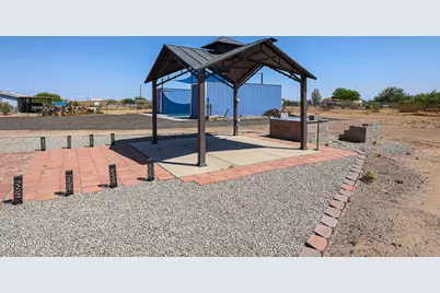 22129 W Dixileta Drive, Wittmann, AZ 85361 - Photo 11