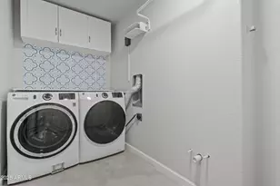 8547 W Magnum Dr, Arizona City, AZ 85123 - Photo 27