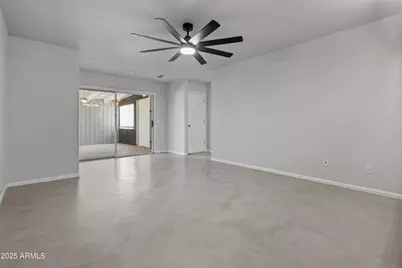 8547 W Magnum Drive, Arizona City, AZ 85123 - Photo 17