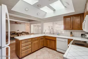 3739 S Siesta Ln, Tempe, AZ 85282 - Photo 11