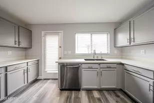 924 W 10th Ave, Apache Junction, AZ 85120 - Photo 11