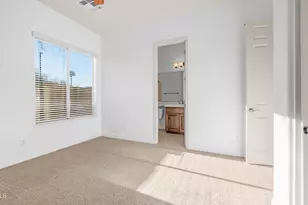 1606 W Silentcove Ln, Phoenix, AZ 85085 - Photo 29