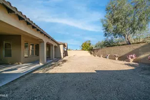 1606 W Silentcove Ln, Phoenix, AZ 85085 - Photo 13