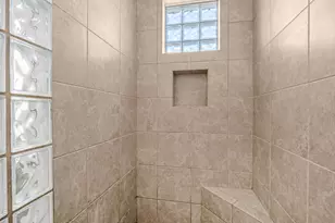 1606 W Silentcove Ln, Phoenix, AZ 85085 - Photo 21