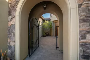 1606 W Silentcove Ln, Phoenix, AZ 85085 - Photo 17