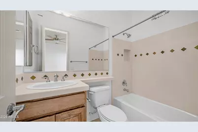 1606 W Silentcove Lane, Phoenix, AZ 85085 - Photo 39