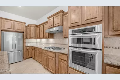 1606 W Silentcove Lane, Phoenix, AZ 85085 - Photo 7