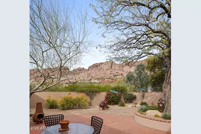 5102 N Saddle Rock Lane, Phoenix, AZ 85018 - Photo 9