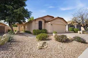4619 E Adobe Dr, Phoenix, AZ 85050 - Photo 5