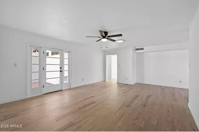 2822 E Yucca Street, Phoenix, AZ 85028 - Photo 9