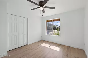 2822 E Yucca St, Phoenix, AZ 85028 - Photo 31