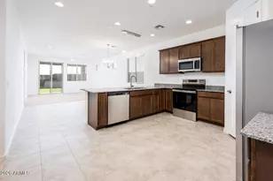 12251 W Caraveo Pl, Peoria, AZ 85383 - Photo 7