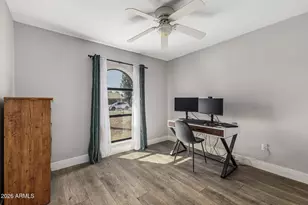 918 W Marlboro Cir, Chandler, AZ 85225 - Photo 17