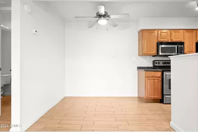 5877 N Granite Reef Road #Apt 1154, Scottsdale, AZ 85250 - Photo 9