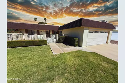 10416 W Prairie Hills Circle, Sun City, AZ 85351 - Photo 1