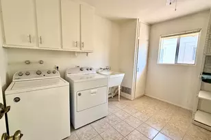 10416 W Prairie Hills Cir, Sun City, AZ 85351 - Photo 39