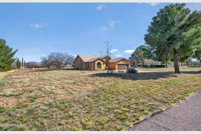 4833 S Laguna Avenue, Sierra Vista, AZ 85650 - Photo 13