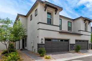 3741 E Catalina Dr, Phoenix, AZ 85018 - Photo 1