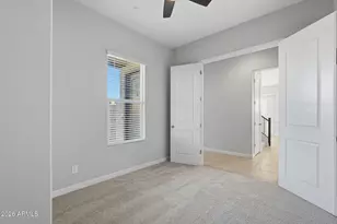 3741 E Catalina Dr, Phoenix, AZ 85018 - Photo 11