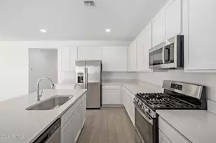 12356 W Pkwy Ln, Avondale, AZ 85323 - Photo 5